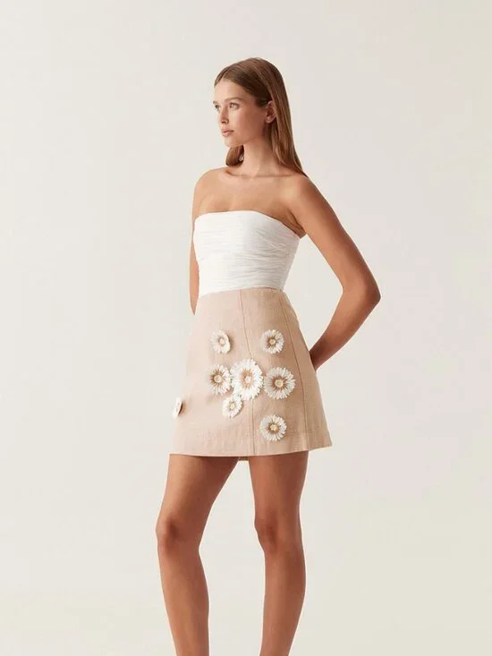 AJE Dorothy Flower Cotton and Linen Mini Skirt SZ 6 - Picture 3 of 12